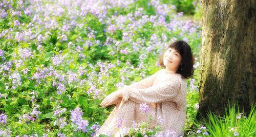 二月兰（盛开在寒冷季节的力量与美丽）