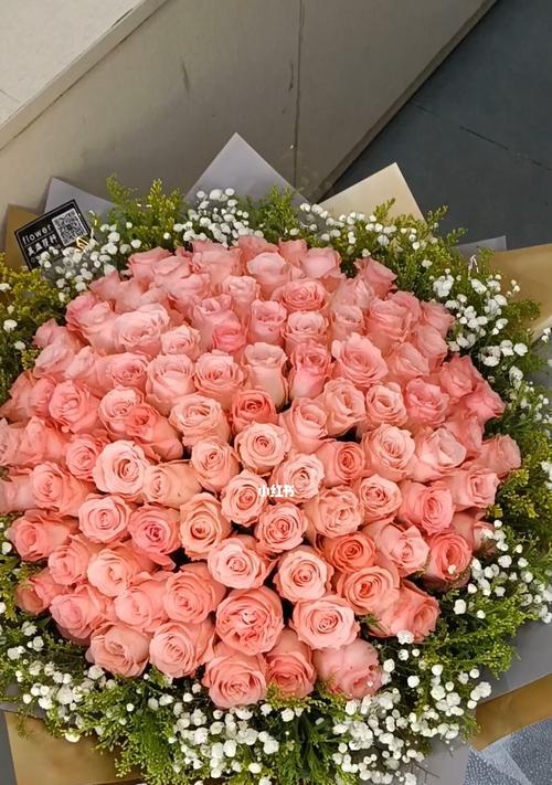 粉色玫瑰的浪漫含义（探寻粉色玫瑰背后的情感符号）