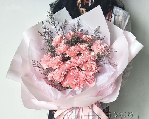 用百合康乃馨情人草玫瑰有什么寓意？这些花的花语是什么？